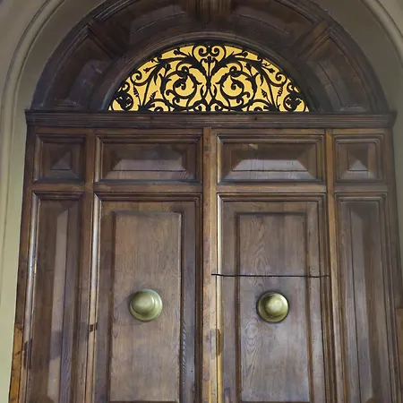 285 Vatican Lodge-3