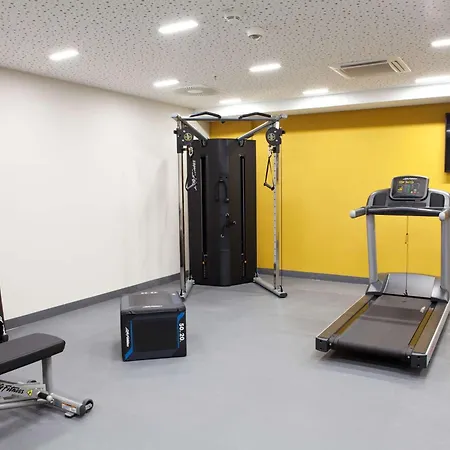 Hampton By Hilton Munich City Center East-2