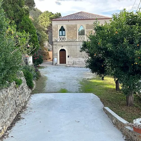 Dimora Le Pietre Del Mare-3