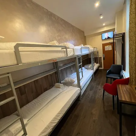 Dam Hotel-2