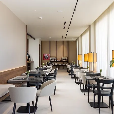 B21 Lifestyle Hotel-2