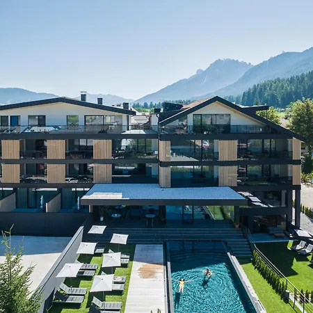 Montanaris Apartments-3
