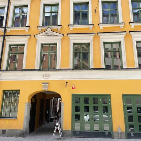 Unique Hotel Jungfrugatan-2