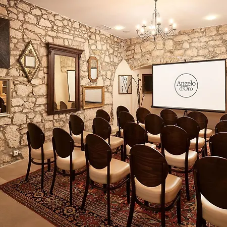 Heritage Hotel Angelo d'Oro-2