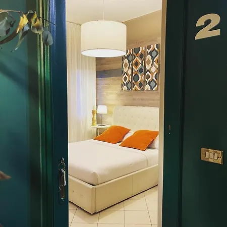 Central Suite Bed&Breakfast-2