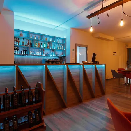 Grand Blue Aparthotel-3