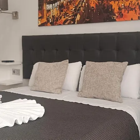 Hostal Lauria-2