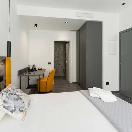 Ml Luxury Room-2