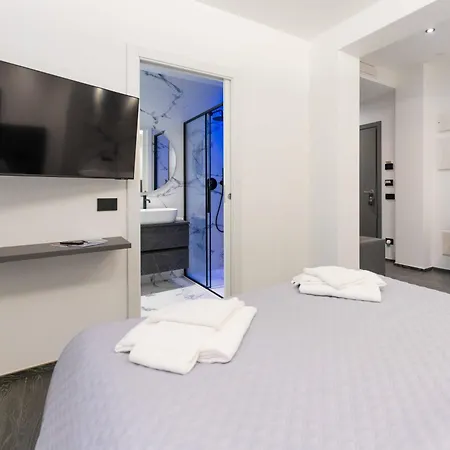 Ml Luxury Room-3