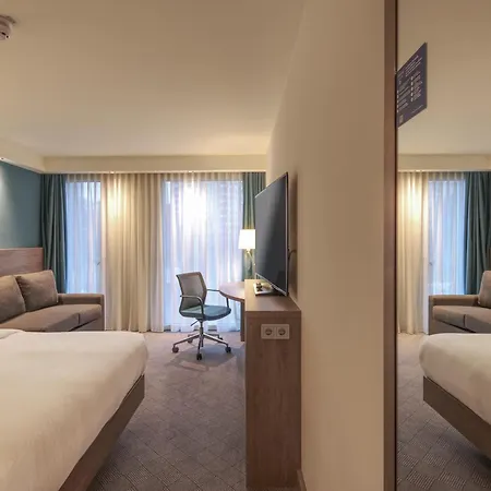 Hampton By Hilton Stuttgart City Centre-2