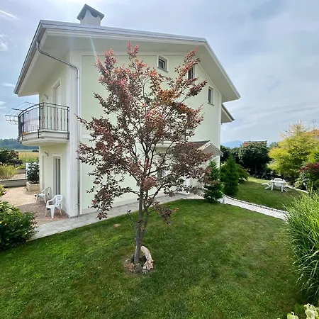 Eremes Rooms & Apartments-3