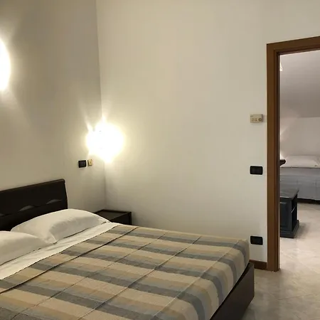 Hotel Kristall-2