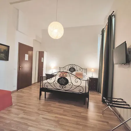 Rome Center Rooms-2
