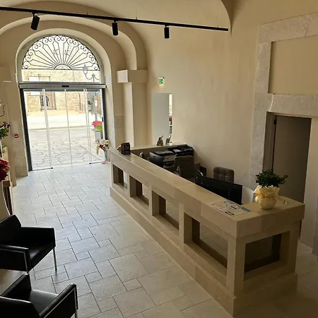 Palazzo Bonomi-3