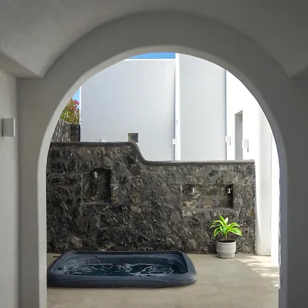 Danae Suites Santorini-2