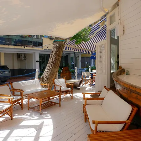 Sirena Boutique Hotel-3