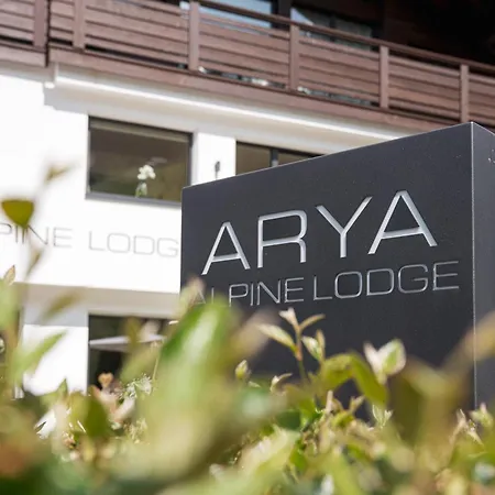 Arya Alpine Lodge-2