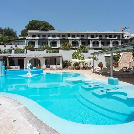 Hotel Tritone Lipari-3