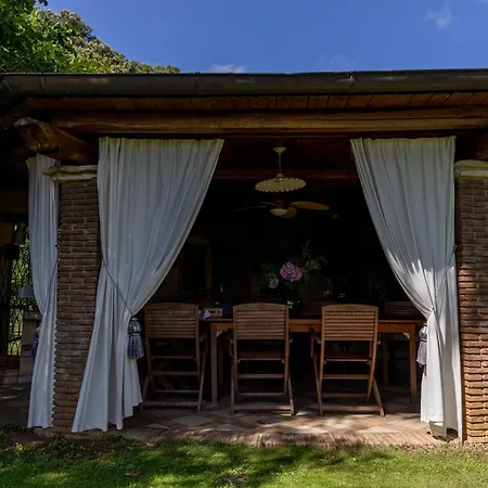Cavalieri B&B-2