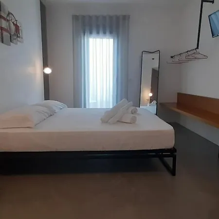 Patio 101 " Exclusive " B&B Boutique-3