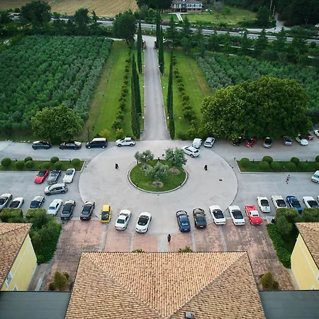 Delfina Palace Hotel-2