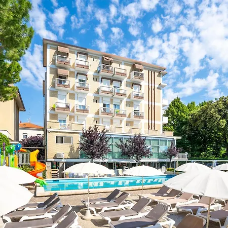 Lotus Hotel All Inclusive & Spiaggia-3
