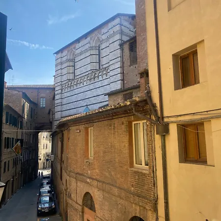 Alla Scala 1746-3