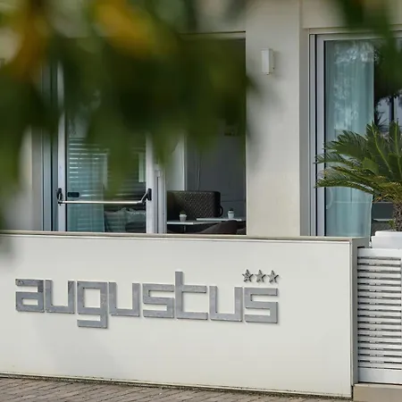 Hotel Augustus- Direttamente sul mare-2