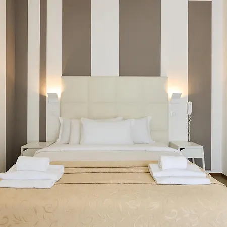Hotel Bruna B&B-3