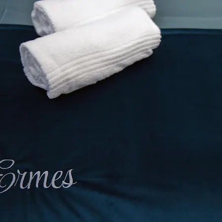 Lauria Luxury Room-3