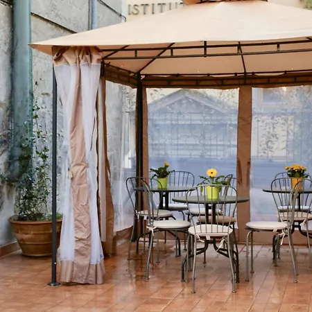 Palazzo Alessandrini Guest House-3