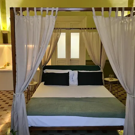 Toscano Palace Luxury Rooms Catania-3