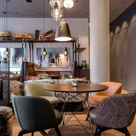 Motel One Nuernberg-City-2