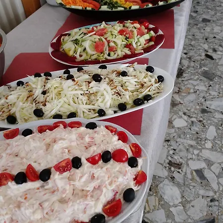 Hotel Sara-3