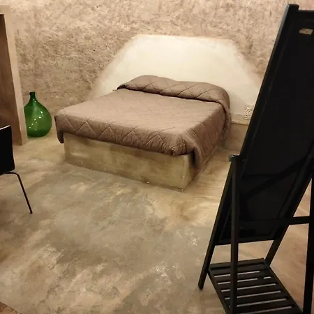 Stone Rooms-3