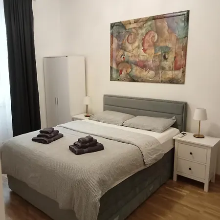 Fenix Rooms-3
