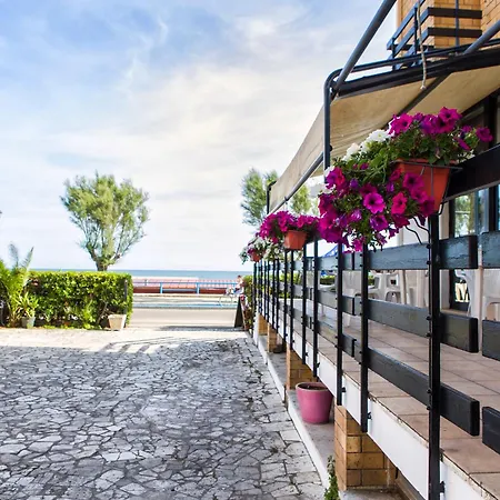 Piccolo Hotel-3