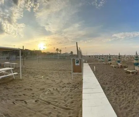 Hotel Neyra Beach-2