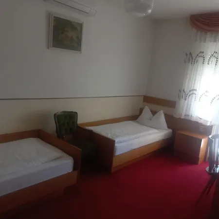 Hotel Lux-3