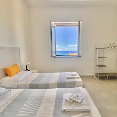 Amoenus Bed & Breakfast In Family-2