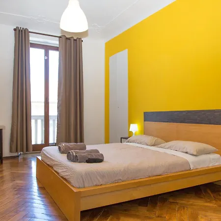 Guest House Turin Metro Young-3