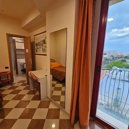 Hotel Fiorella-3
