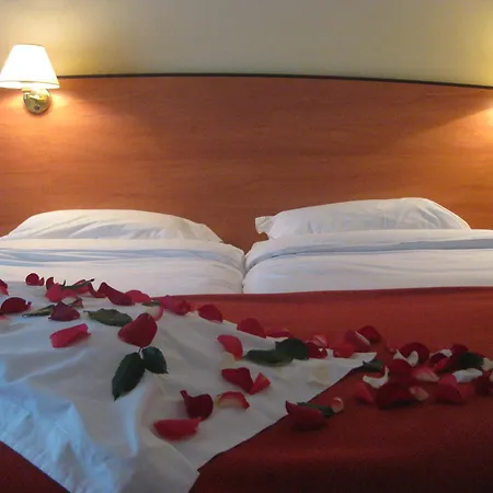 Hotel Eden Montmartre-2