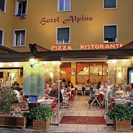 Hotel Alpino-3