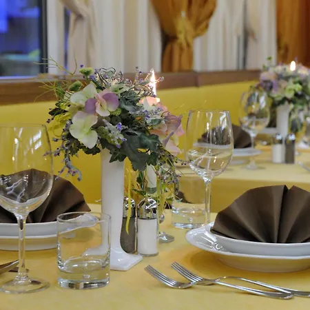 Hotel Al Prater-3