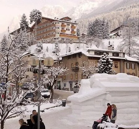Hotel Catinaccio Rosengarten-3