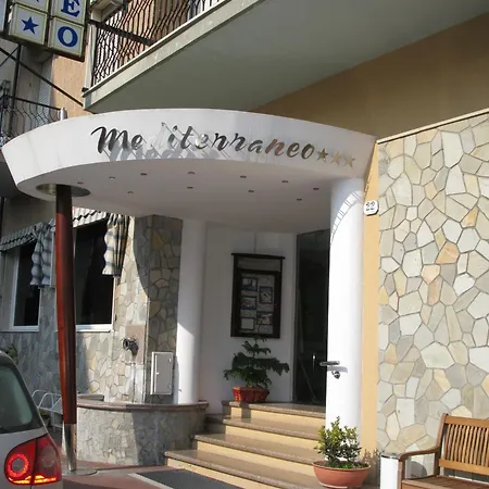 Hotel Residence Mediterraneo-3