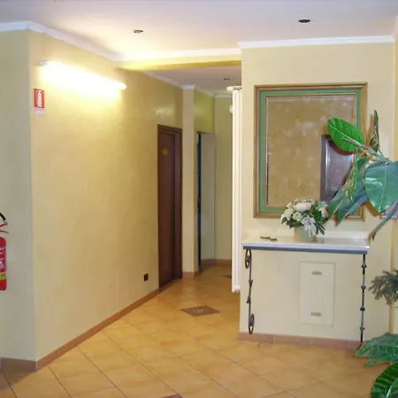 Hotel Fontana-2