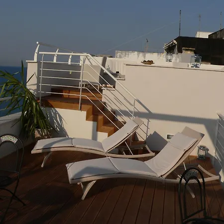 B&B Finestra Sul Mare-3