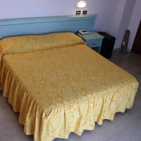 Hotel Reali-2